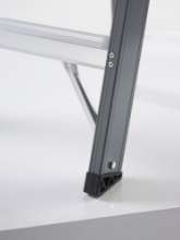 Afbeeldingen van Enkel oploopbare trap - aluminium (gecoat)
