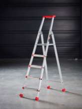 Afbeeldingen van Altrex enkel oploopbare trap Nimba - 1x5 treden