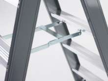 Afbeeldingen van Dubbel oploopbare trap - aluminium (gecoat)