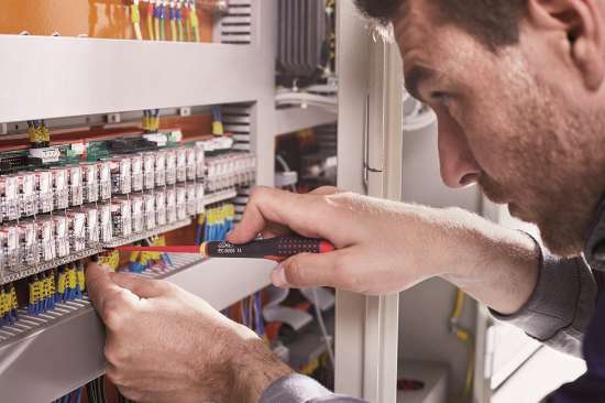 Afbeeldingen van ERGO™ gleufschroevendraaier 1000V Slim