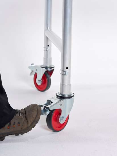 Afbeeldingen van Vouwsteiger met Safe-Quick®