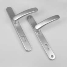 Afbeeldingen van Ami veiligheid smalschildgarnituur 257/32/2 deurkruk 378 - PC92 56mm - F1 