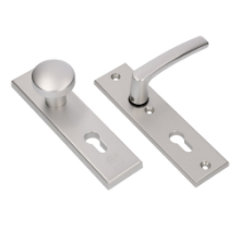 Afbeeldingen van Ami Veiligheidskortschild 193/50 Knop 169/50 / Deurkruk 332 - PC72 deurdikte 38/42mm - F1 