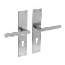 Afbeeldingen van INTERSTEEL Deurkruk recht Hoek 90° ø19mm met schild 250x55x2mm rvs geborsteld 0583